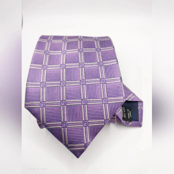 Jos A Bank Executive Collection Silk Necktie Tie Lilac Purple Geometric Square - Picture 1 of 9